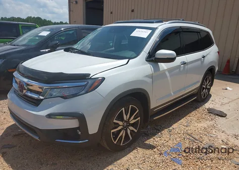 2022 Honda Pilot 2Wd Touring 8 Passenger z USA, uszkodzony, nr VIN 5FNYF5H96NB004676